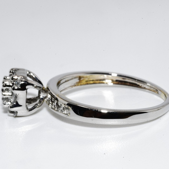 $1,500 10K White Gold .10CT Natural Round & Baguette Cut Diamond Cluster Ring - Picture 3 of 7